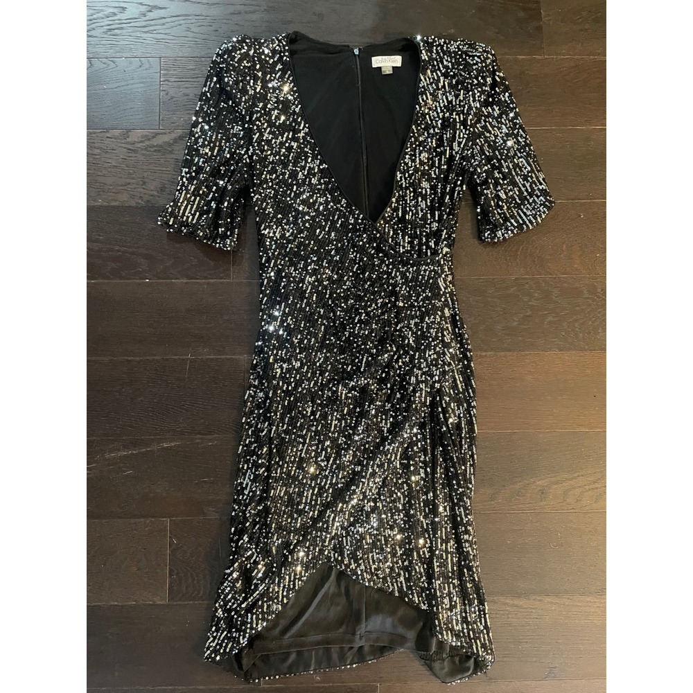 Calvin Klein Black Silver Sequin Wrap Style V-Neck Cocktail Dress Size 10